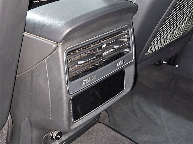 2023 Audi Q7 quattro Premium Plus 45 TFSI