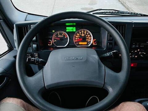 2016 Isuzu NPR DSL REG AT