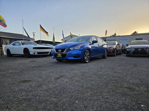 2021 Nissan Versa SV