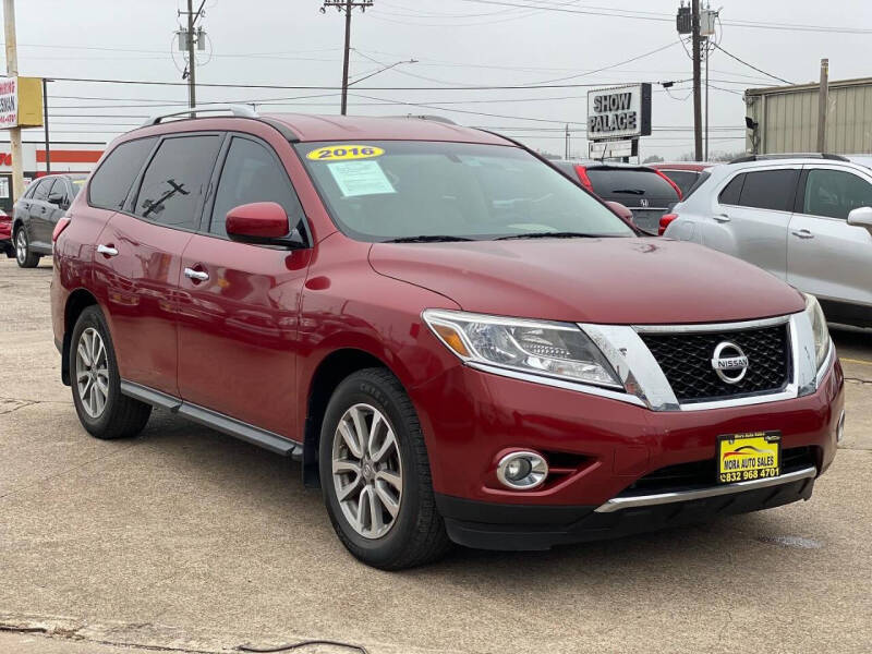 2016 Nissan Pathfinder SV