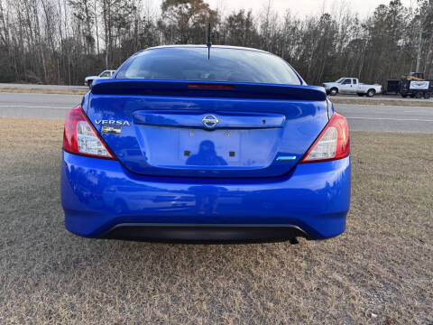 2015 Nissan Versa 1.6 S Plus