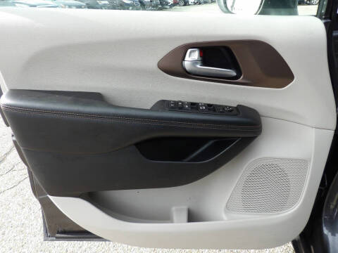 2018 Chrysler Pacifica Touring L