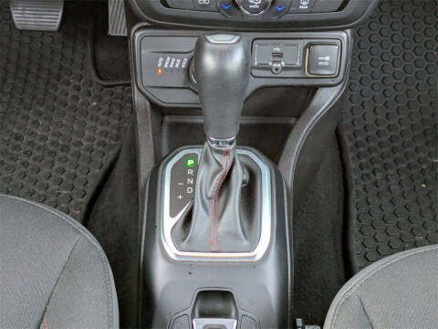 2023 Jeep Renegade Trailhawk