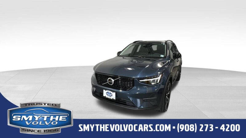 2026 Volvo XC40 B5 Core