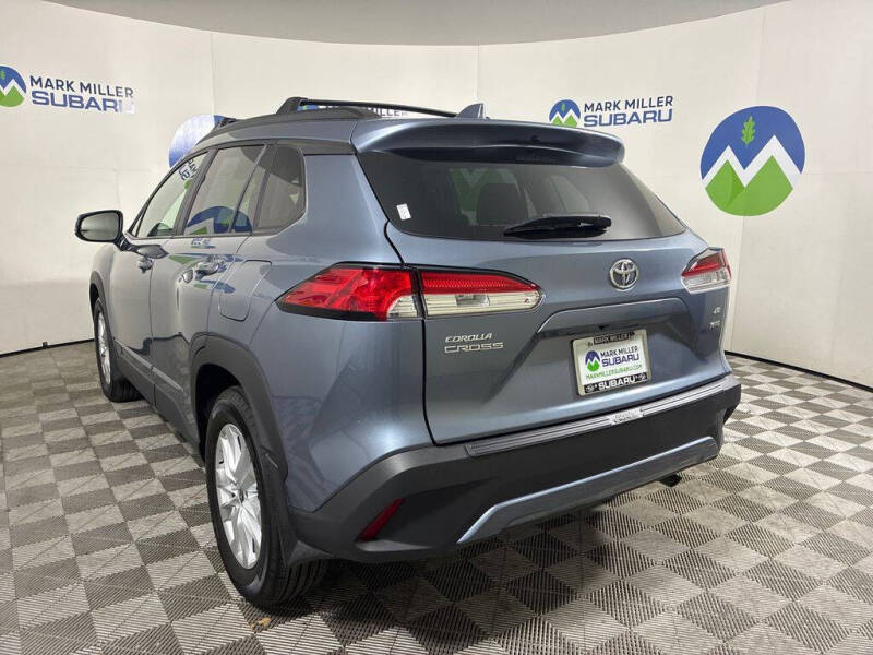 2024 Toyota Corolla Cross LE