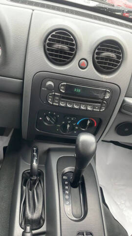 2005 Jeep Liberty Sport