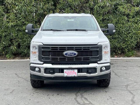 2025 Ford F-350 Super Duty XL