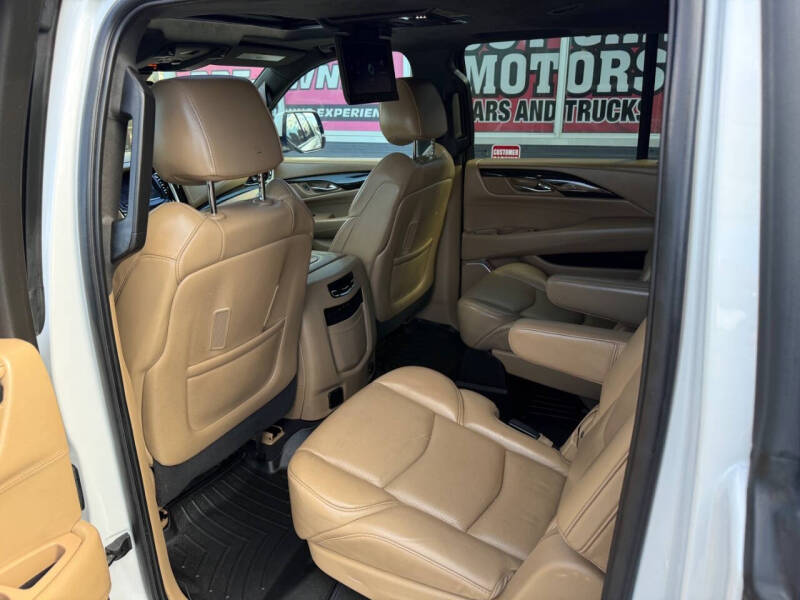 2020 Cadillac Escalade ESV Platinum
