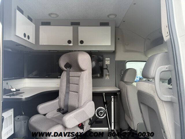 2016 Nissan NV