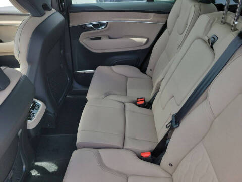 2026 Volvo XC90 B6 Plus 7P