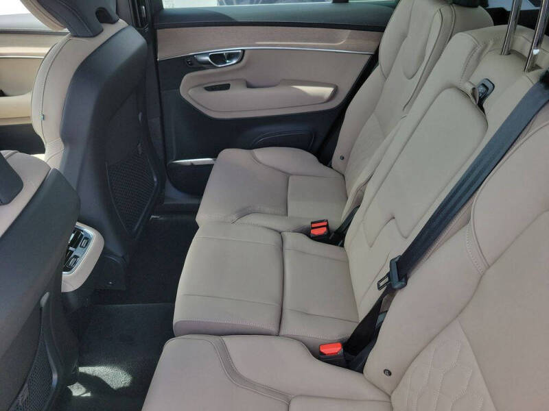 2026 Volvo XC90 B6 Plus 7P