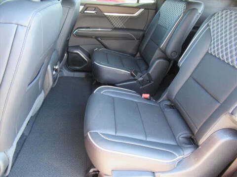 2024 GMC Acadia Denali