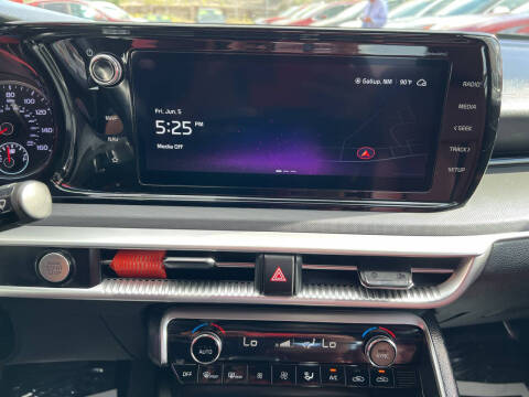2023 Kia K5 GT-Line