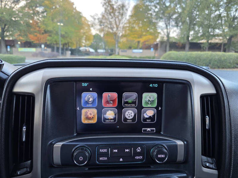 2017 GMC Sierra 3500HD Denali