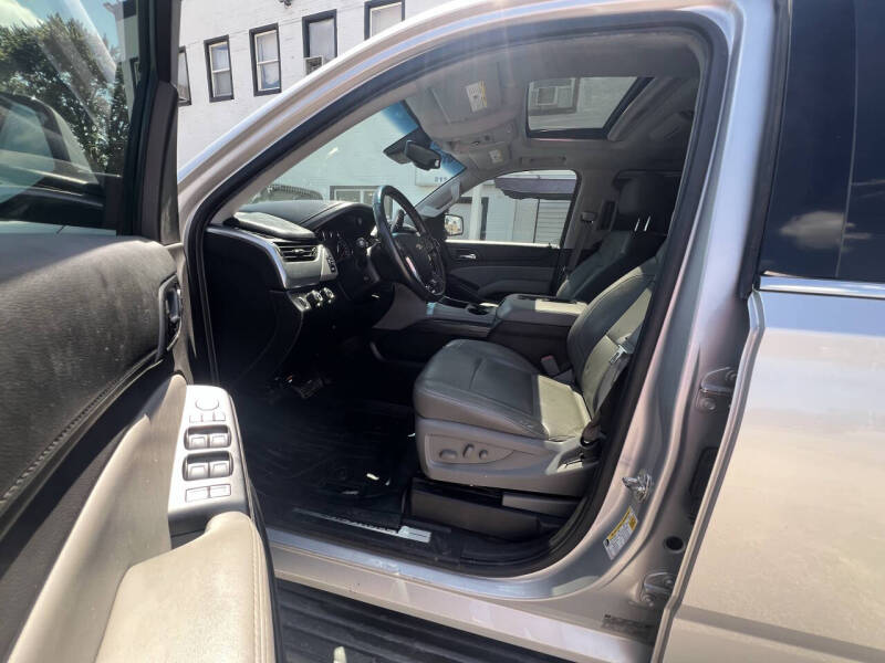 2015 Chevrolet Suburban LT