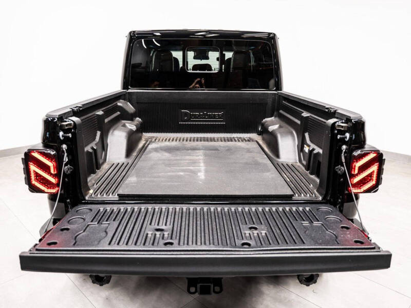 2024 Jeep Gladiator Sport S