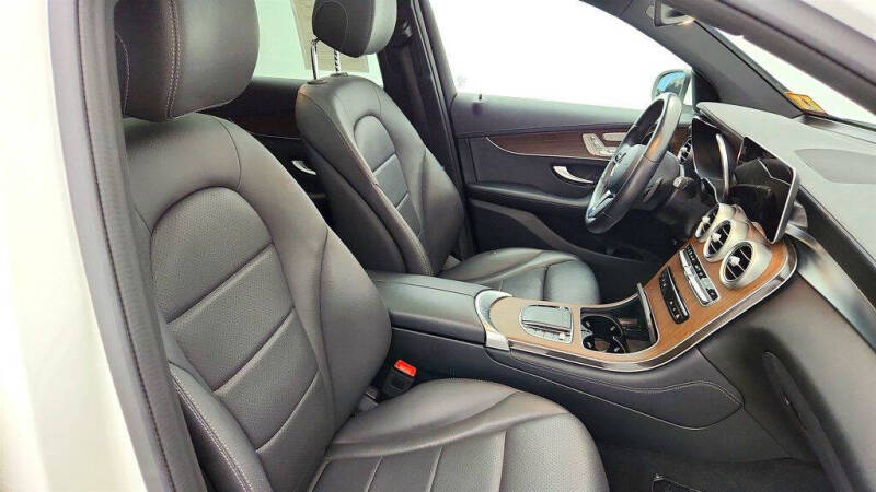 2020 Mercedes-Benz GLC GLC 300 4MATIC
