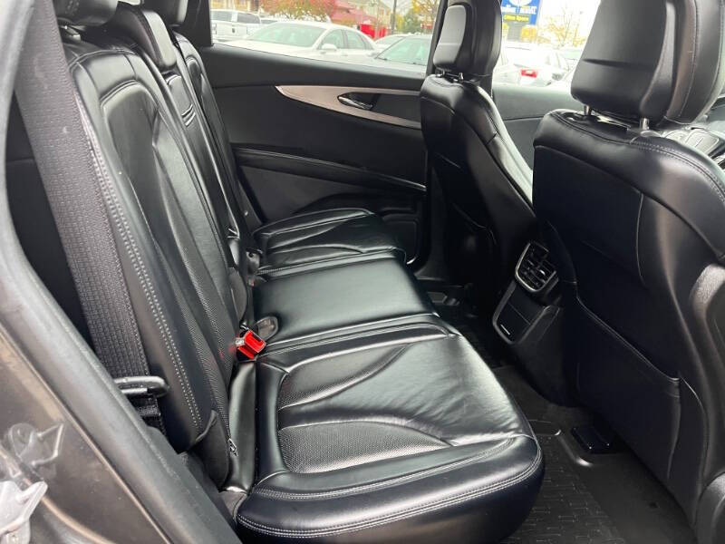 2020 Lincoln Nautilus Standard