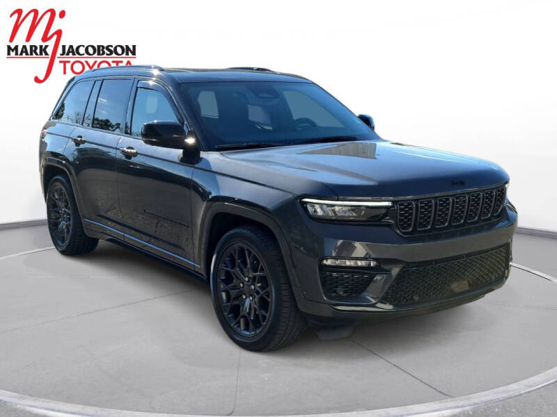 2025 Jeep Grand Cherokee Summit