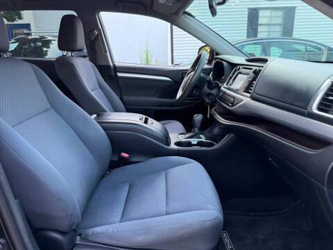 2015 Toyota Highlander LE Plus