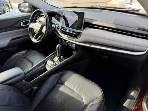 2022 Jeep Compass Latitude Lux