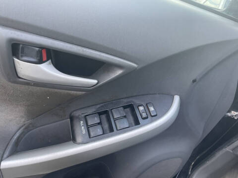 2011 Toyota Prius Two