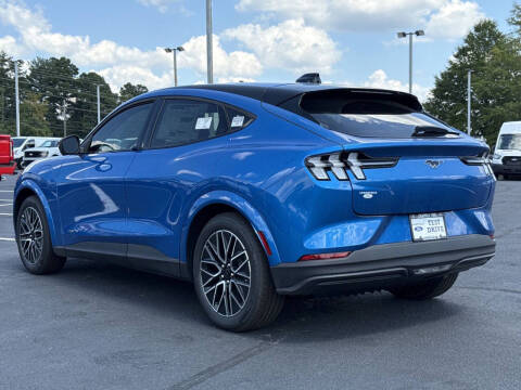 2025 Ford Mustang Mach-E Premium