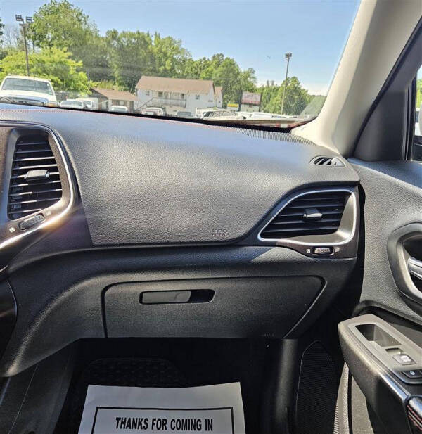 2021 Jeep Cherokee Trailhawk