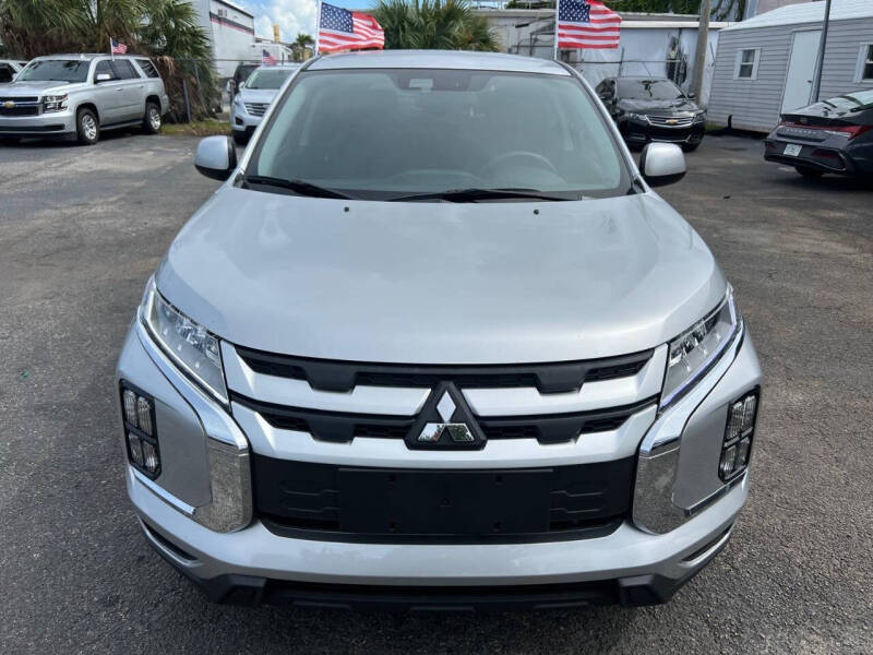 2024 Mitsubishi Outlander Sport LE