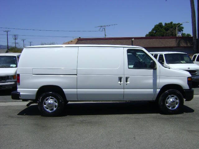 2011 Ford E-Series E-350 SD