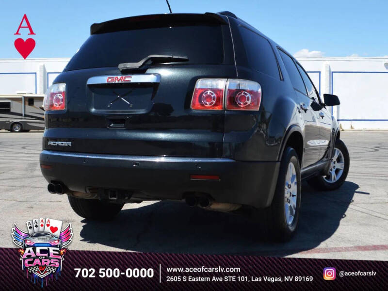 2011 GMC Acadia SLE