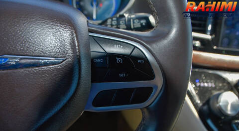 2017 Chrysler Pacifica Touring-L