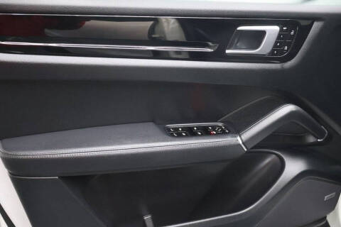 2021 Porsche Cayenne