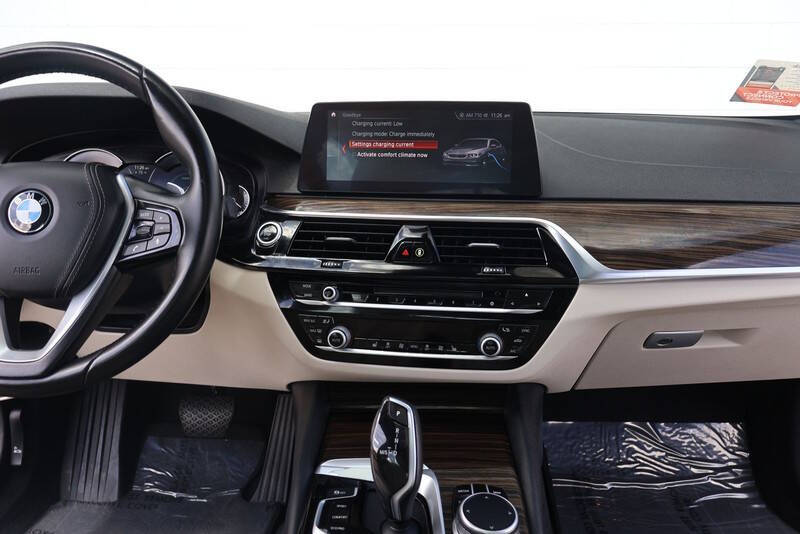2019 BMW 5 Series 530e iPerformance