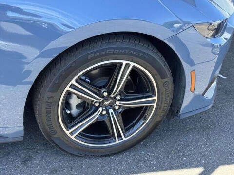 2025 Ford Mustang EcoBoost