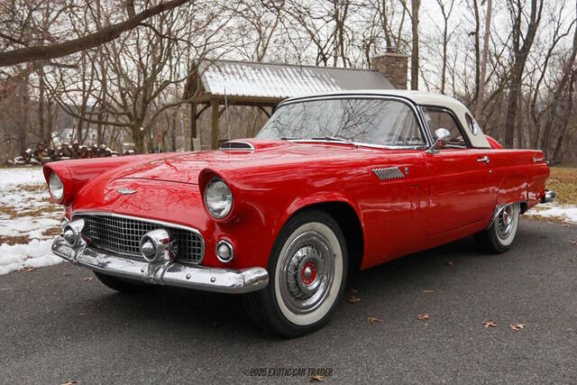 1956 Ford Thunderbird