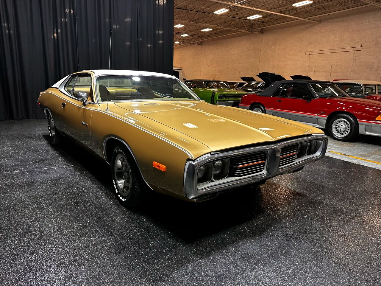1973 Dodge Charger 11