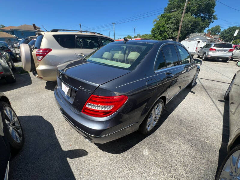 2013 Mercedes-Benz C-Class C 300 Luxury 4MATIC