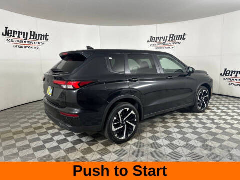 2024 Mitsubishi Outlander SE