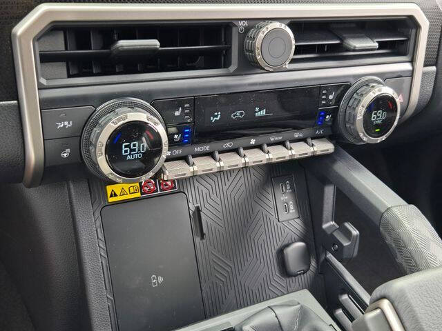 2026 Toyota 4Runner Limited HV