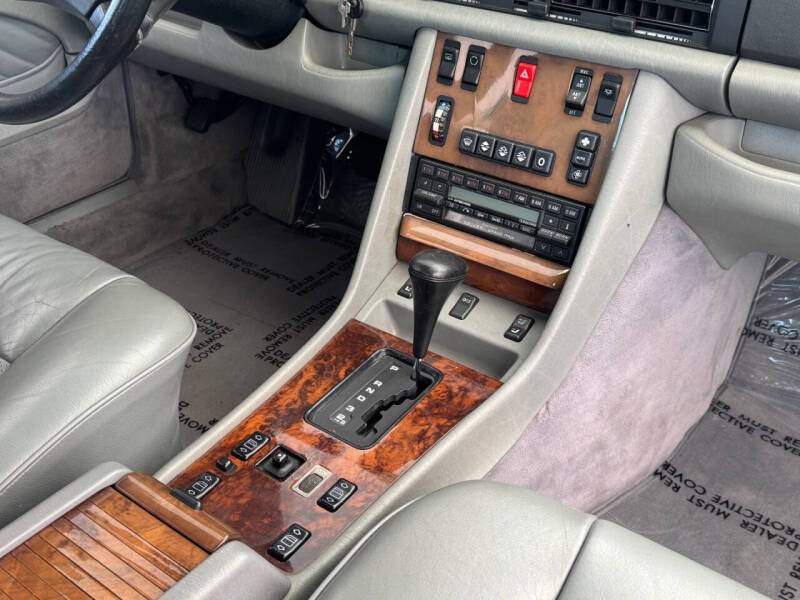 1989 Mercedes-Benz 560-Class 560 SEC