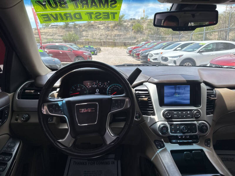 2017 GMC Yukon XL SLT