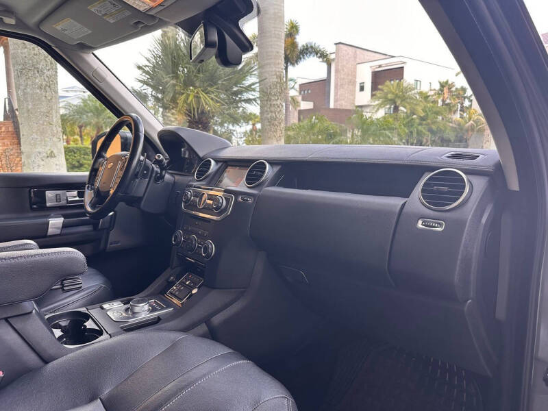2016 Land Rover LR4 HSE