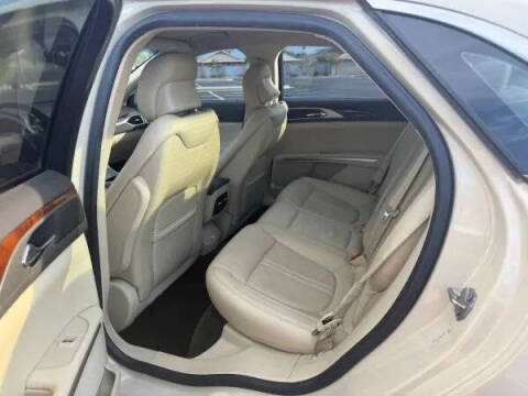 2014 Lincoln MKZ Hybrid