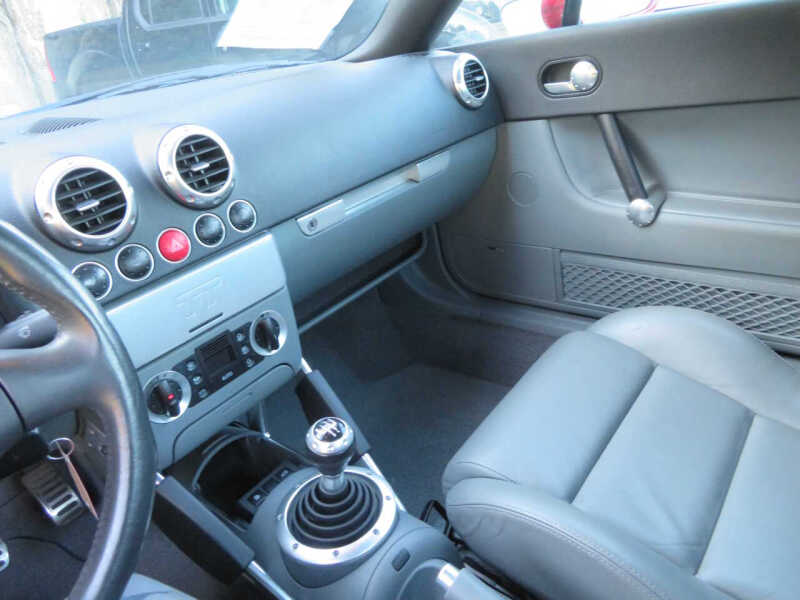 2002 Audi TT 180hp