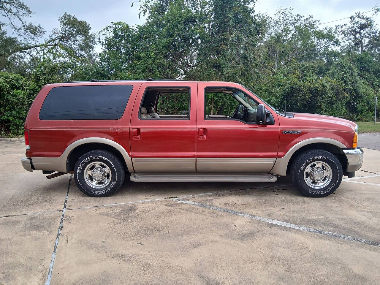 2000 Ford Excursion for sale at Plunkett Automotive in Angleton, TX