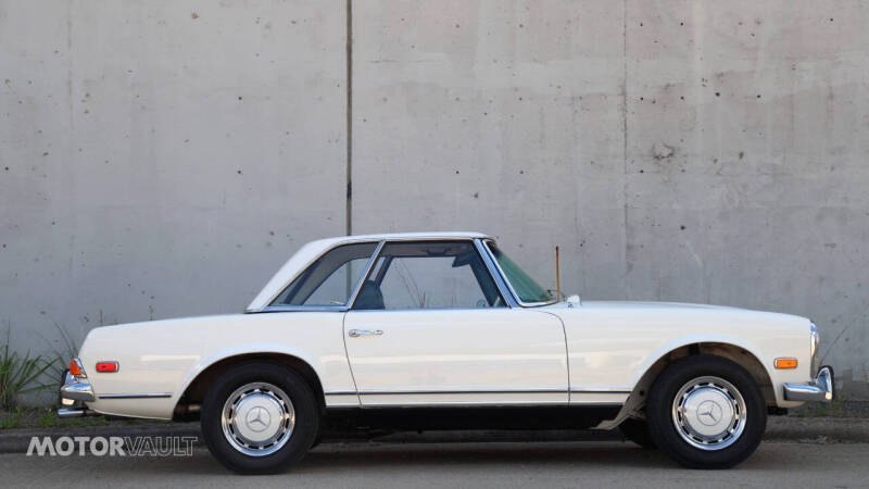 1969 Mercedes-Benz 280-Class