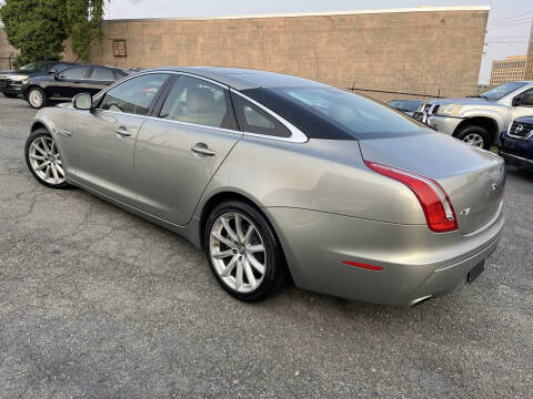 2011 Jaguar XJ