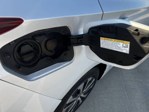 2021 Toyota Prius Prime XLE