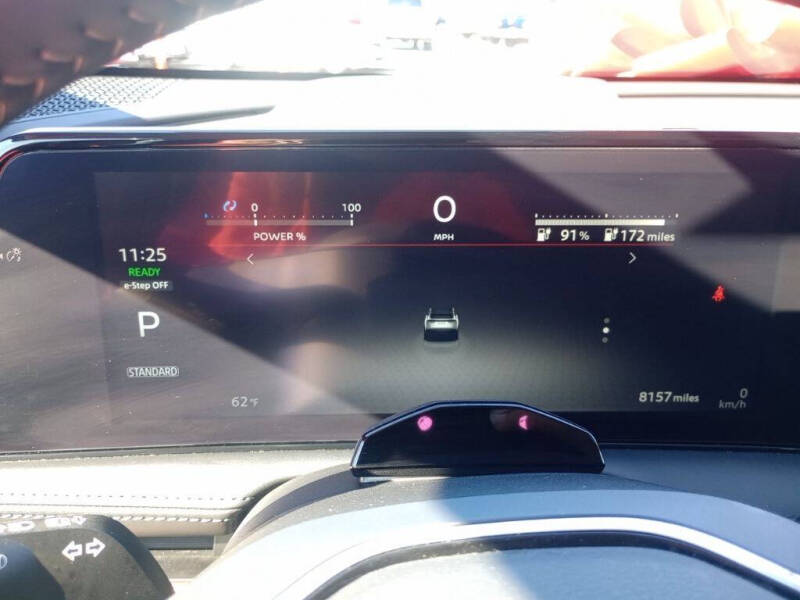 2023 Nissan Ariya Premiere